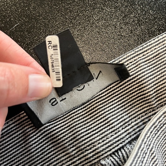 St. John Emma Black White Pinstripe Ankle Pants Sz 10 - Picture 4 of 10